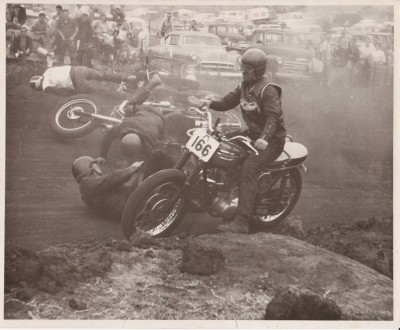 Vintage-Motorcyle-Racing.jpg